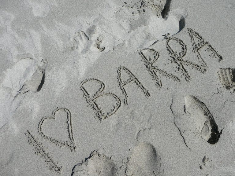 I love Barra written in the sand